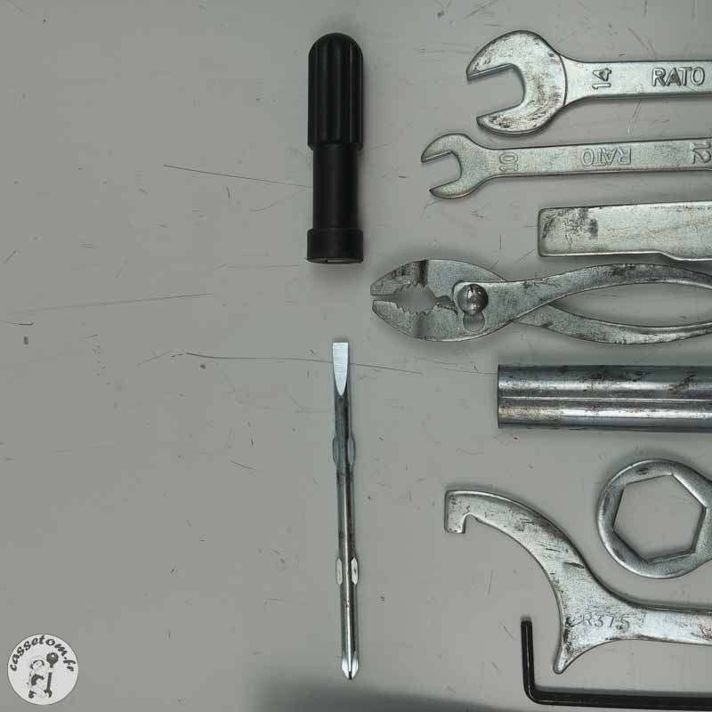 Trousse à Outils Kawasaki Z650 2017 Occasion | CasseTom