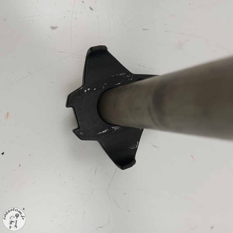 Axe de roue arrère Kawasaki  650 Z 2017