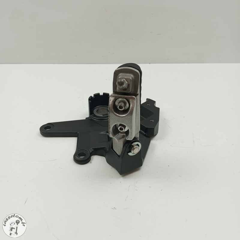 Platine repose pied avant gauche Kawasaki 650 Z 2017 | CasseTom