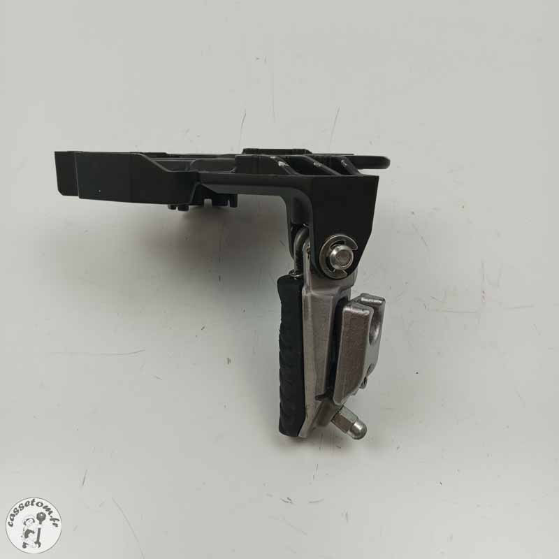 Platine repose pied avant gauche Kawasaki 650 Z 2017 | CasseTom