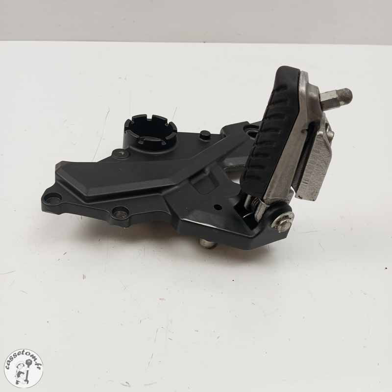 Platine repose pieds avant droit Kawasaki  650 Z 2017