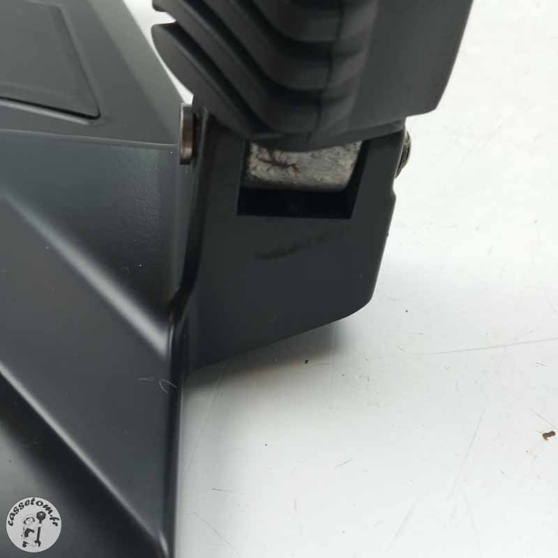 Platine droit + repose pied BMW 1600 K1600 GT 2023 | CasseTom