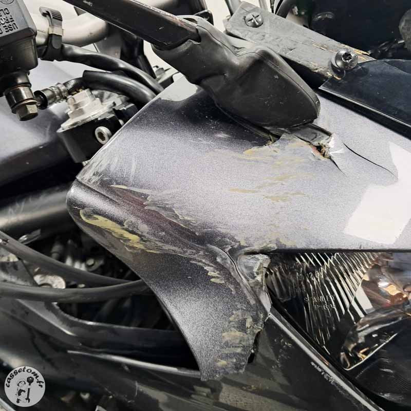 Yamaha FZS1000 998 2006 accidenté - La Casse de l'Oncle Tom