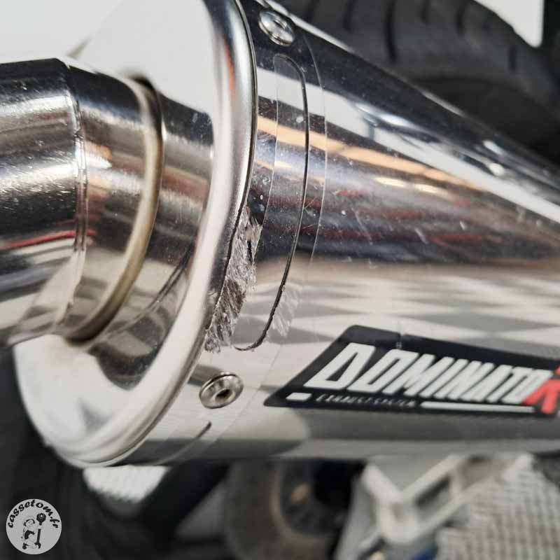 Yamaha FZS1000 998 2006 accidenté - La Casse de l'Oncle Tom