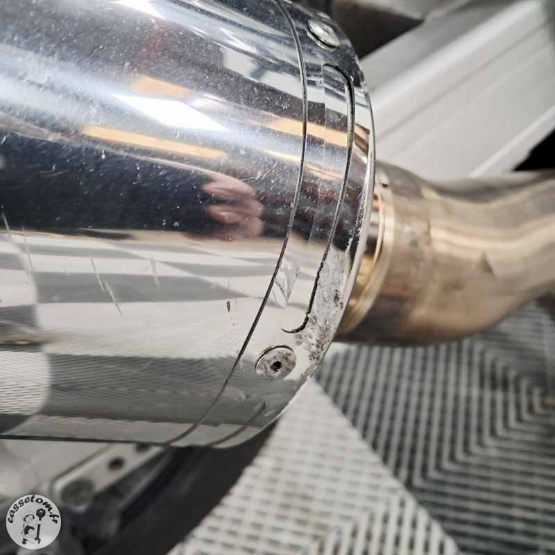 Yamaha FZS1000 998 2006 accidenté - La Casse de l'Oncle Tom