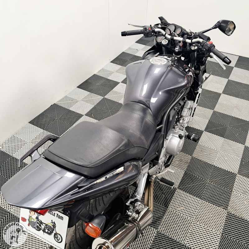 Yamaha FZS1000 998 2006 accidenté - La Casse de l'Oncle Tom
