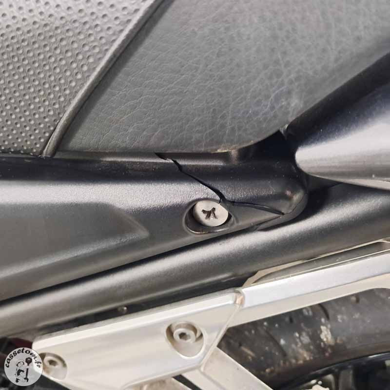 Yamaha FZS1000 998 2006 accidenté - La Casse de l'Oncle Tom