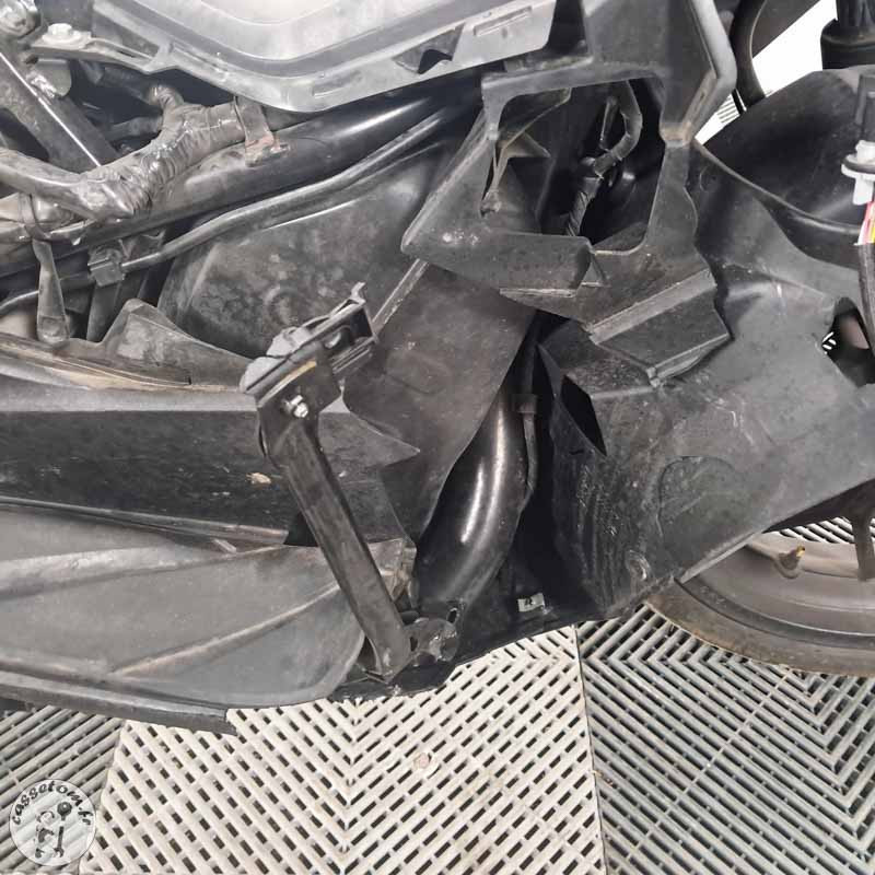 Honda NSS300A 300cc 2019 accidenté - La Casse de l'Oncle Tom