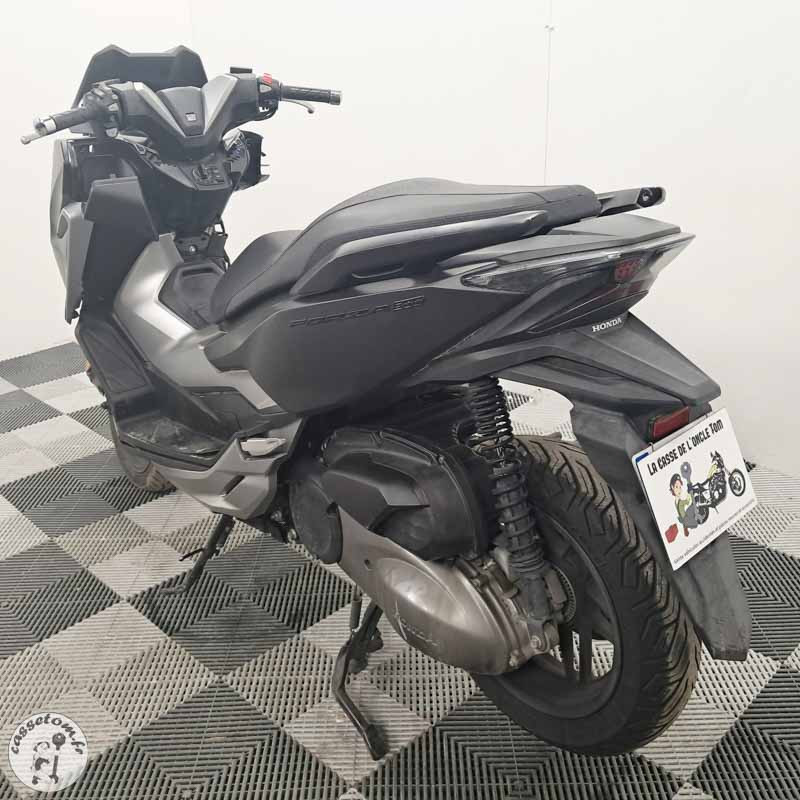 Honda NSS300A 300cc 2019 accidenté - La Casse de l'Oncle Tom