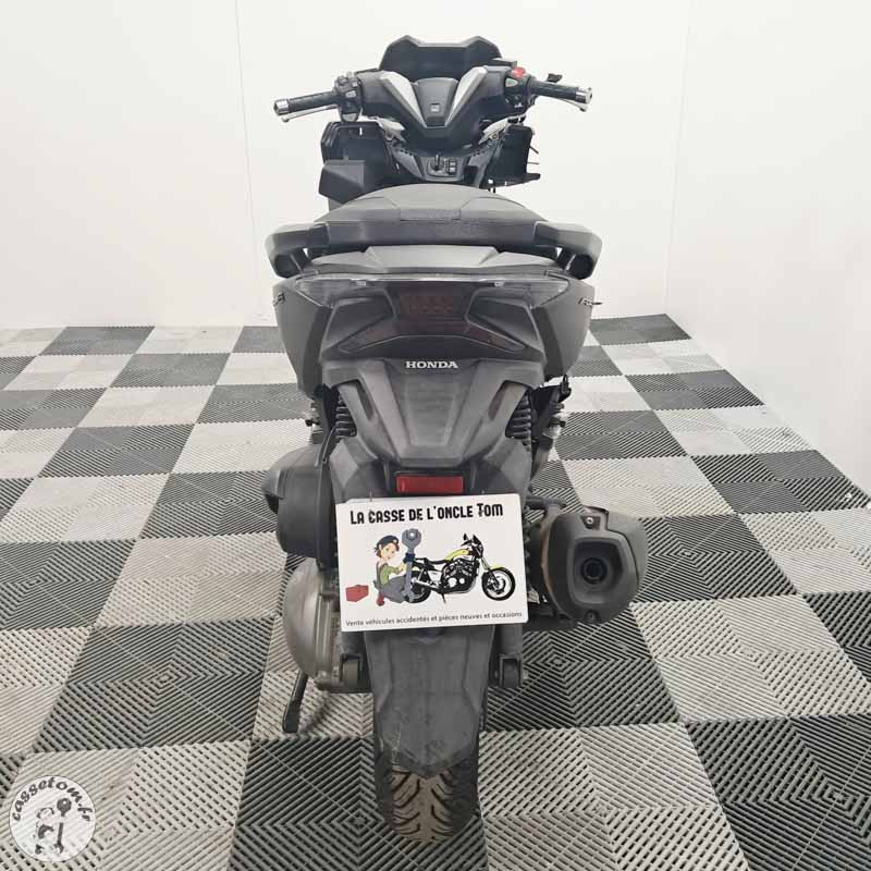 Honda NSS300A 300cc 2019 accidenté - La Casse de l'Oncle Tom