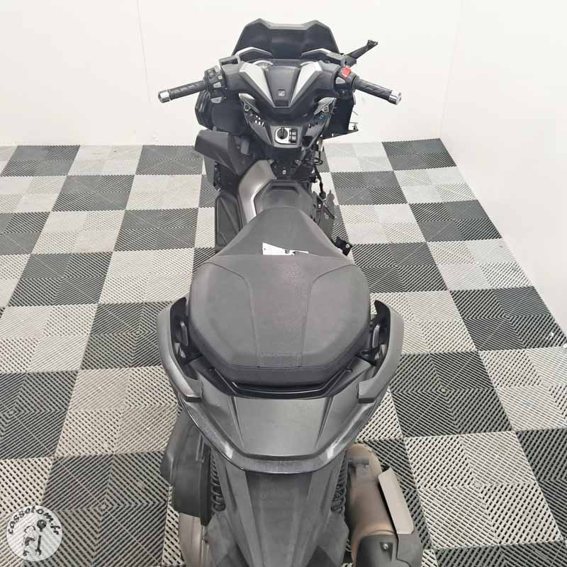 Honda NSS300A 300cc 2019 accidenté - La Casse de l'Oncle Tom