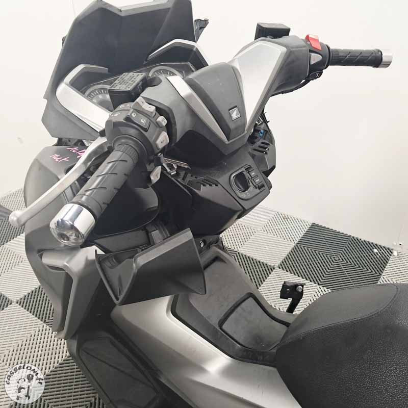 Honda NSS300A 300cc 2019 accidenté - La Casse de l'Oncle Tom