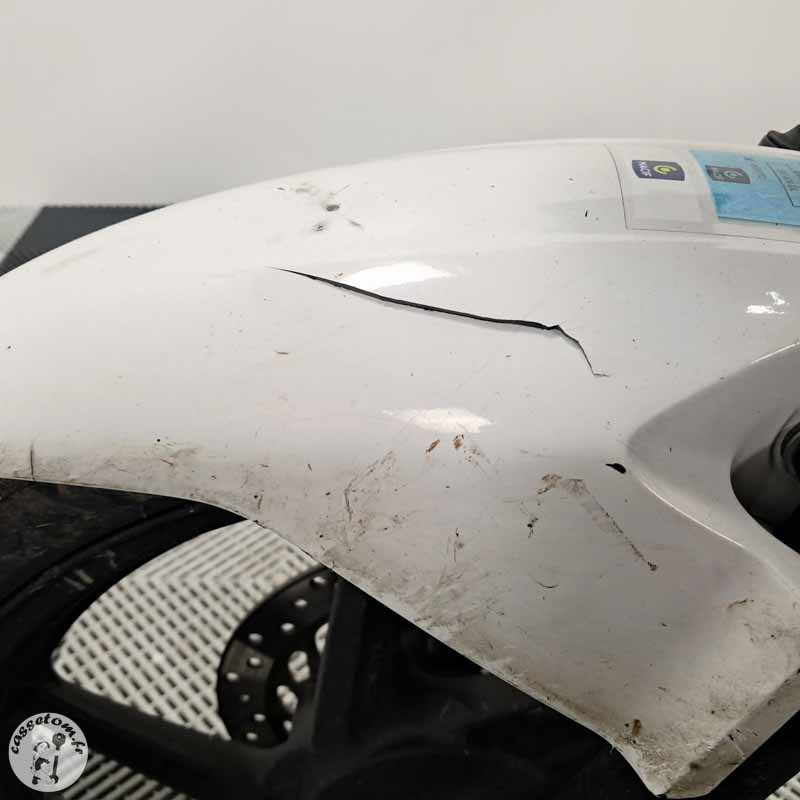 Honda CBF125 124 2011 accidenté - La Casse de l'Oncle Tom