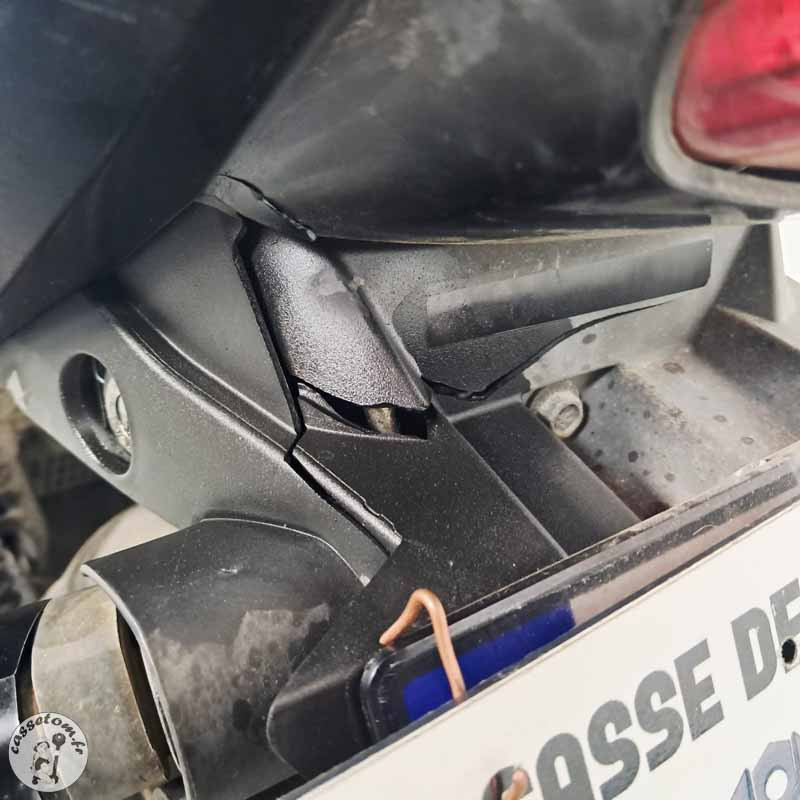 Honda CBF125 124 2011 accidenté - La Casse de l'Oncle Tom