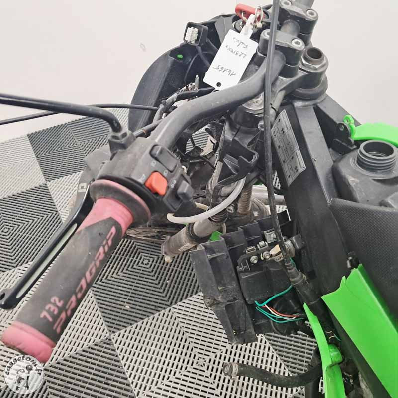 GILERA RCR 500cc 2016 accidenté - La Casse de l'Oncle Tom