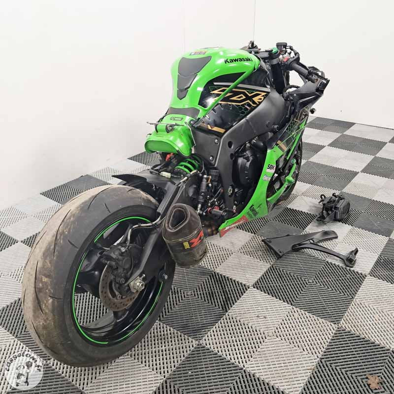 KAWASAKI ZX-10R 998 2020 accidentée - La Casse de l'Oncle Tom