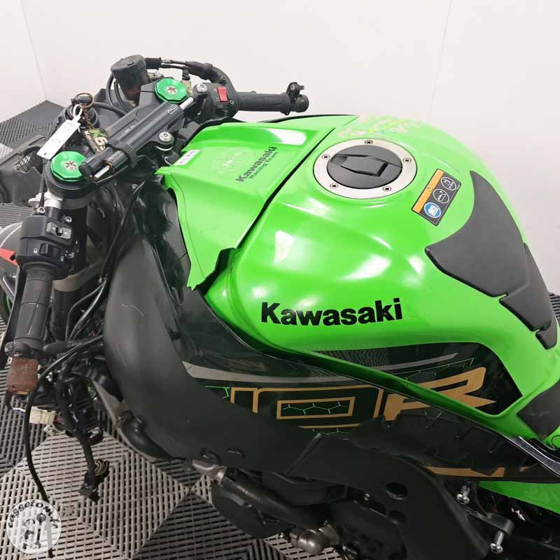 KAWASAKI ZX-10R 998 2020 accidentée - La Casse de l'Oncle Tom