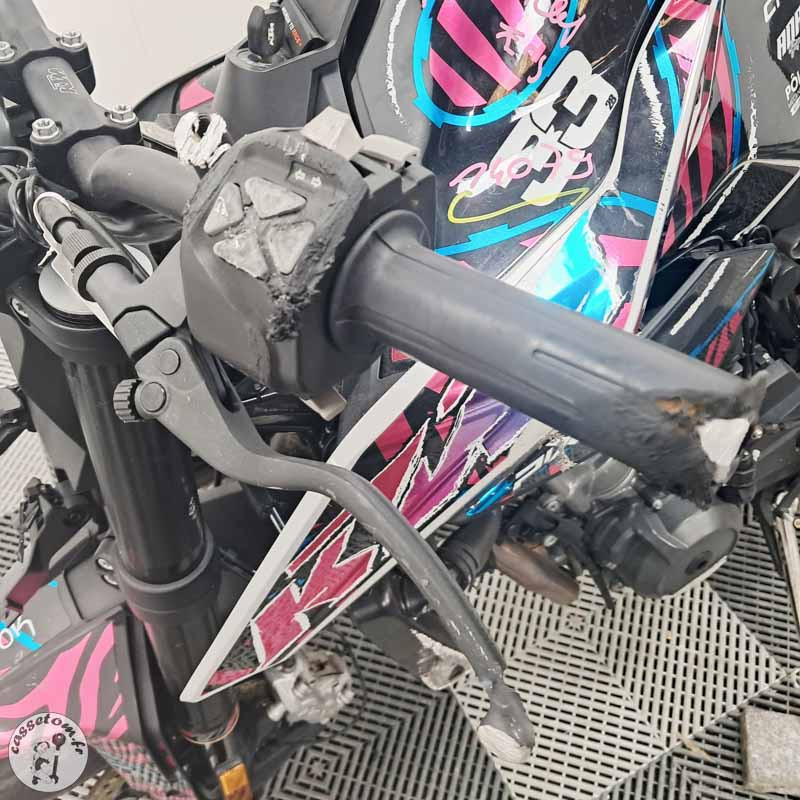 K.T.M. 790 DUKE de 2023 - No doc