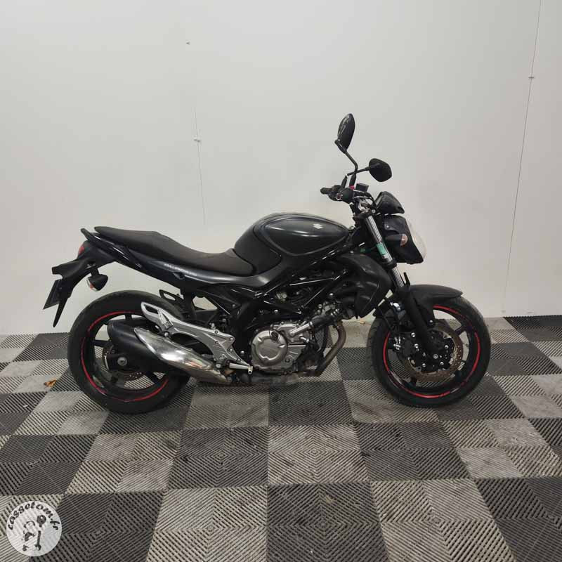 SUZUKI 650 Gladius de 2014 - No doc