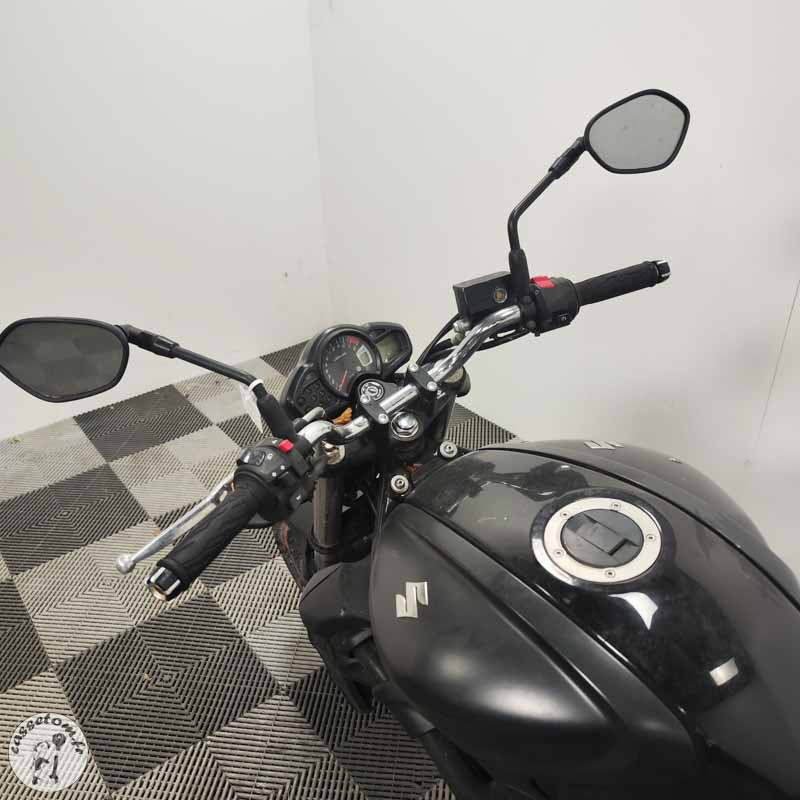 SUZUKI 650 Gladius de 2014 - No doc