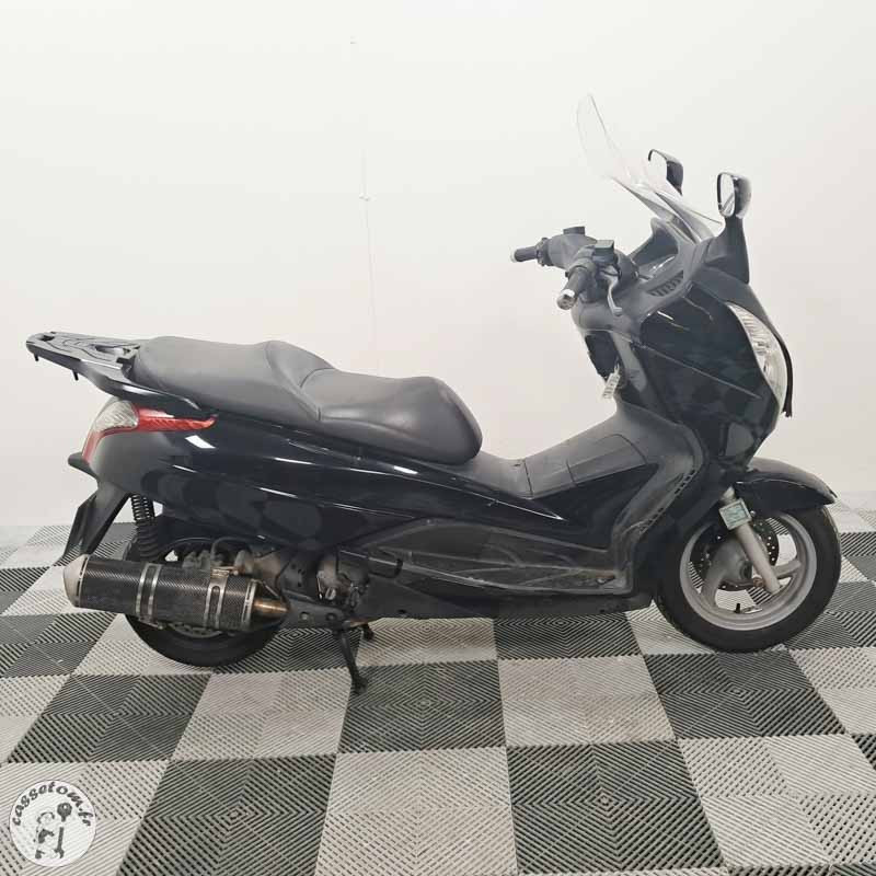 Honda CB 500 2013 accidentée - La Casse de l Oncle Tom