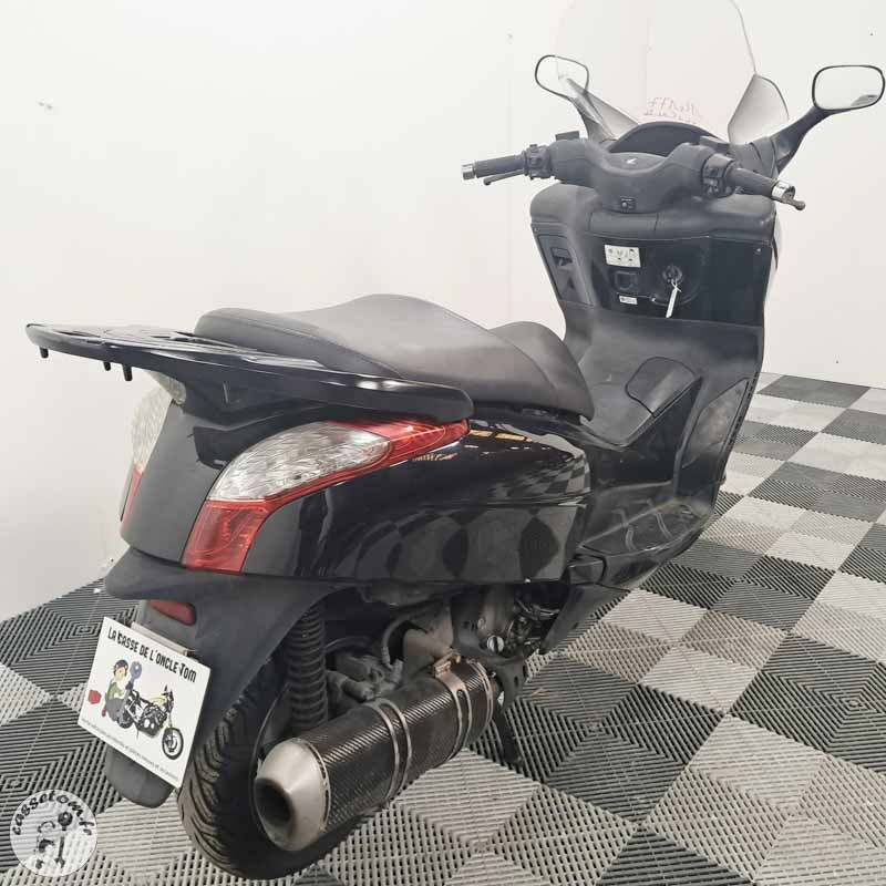 Honda CB 500 2013 accidentée - La Casse de l Oncle Tom