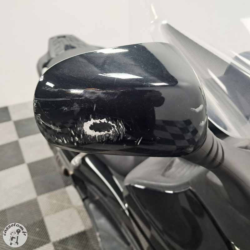 Honda CB 500 2013 accidentée - La Casse de l Oncle Tom