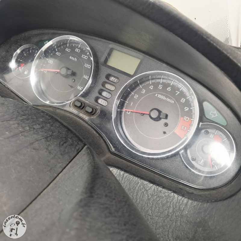 Honda CB 500 2013 accidentée - La Casse de l Oncle Tom