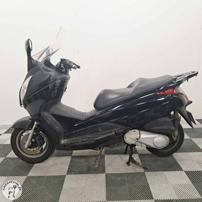 Honda CB 500 2013 accidentée - La Casse de l Oncle Tom