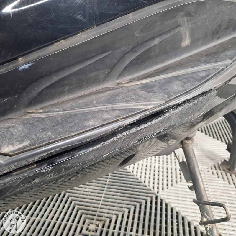 Honda CB 500 2013 accidentée - La Casse de l Oncle Tom