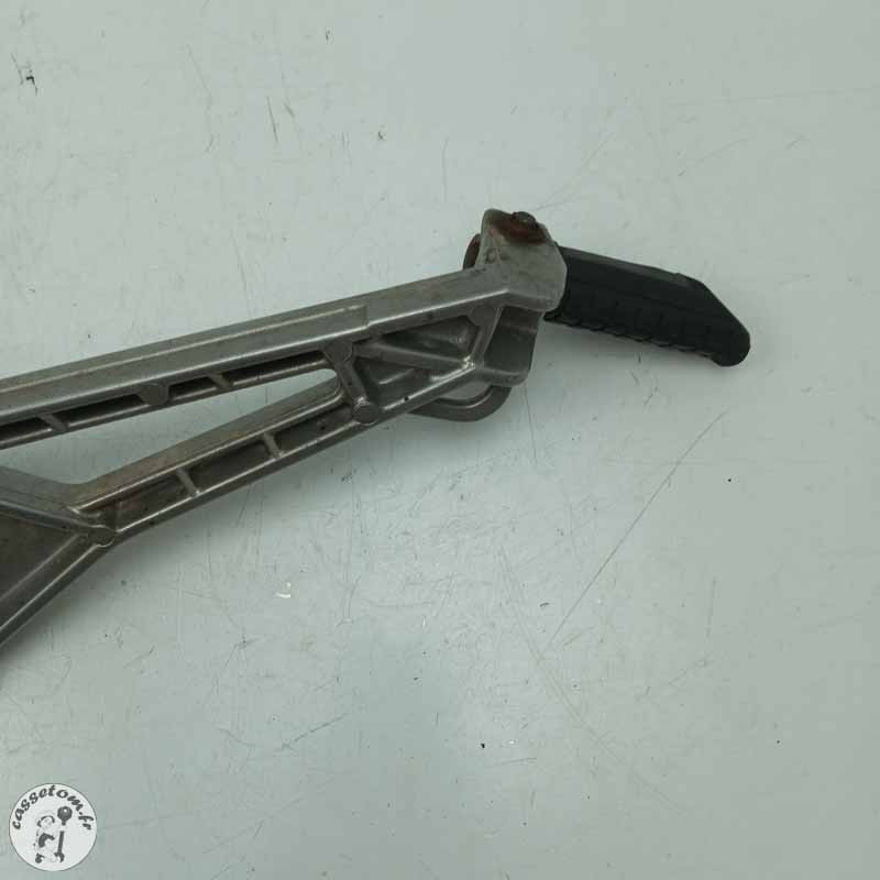 Platine repose pieds gauche  Honda 500 cb 1997 - Cassetom - Nos pieces motos