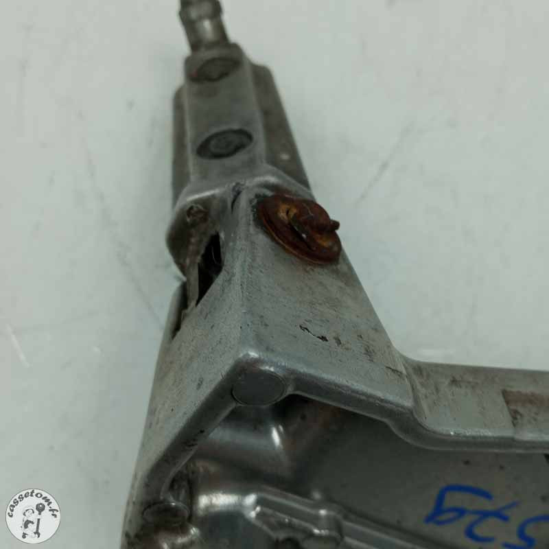 Platine repose pieds gauche  Honda 500 cb 1997 - Cassetom - Nos pieces motos