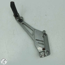 Platine repose pied droit  droit  Honda 500 cb 1997 - Cassetom - Nos pieces motos