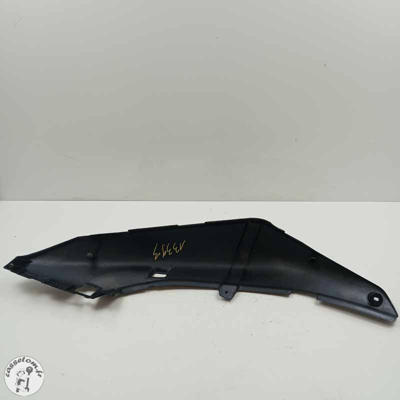 Demi coque arrière droit Yamaha  600 xj diversion 1998 - Cassetom - Nos pieces motos