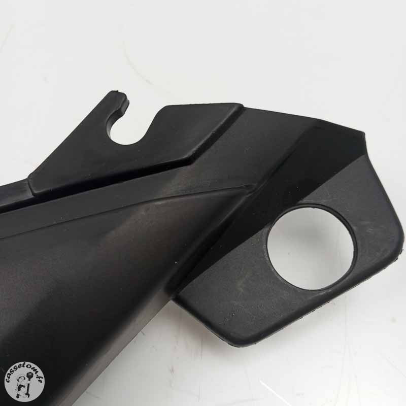 Cache latéral  sous selle gauche Yamaha  600 xj diversion 1998 - Cassetom - Nos pieces motos