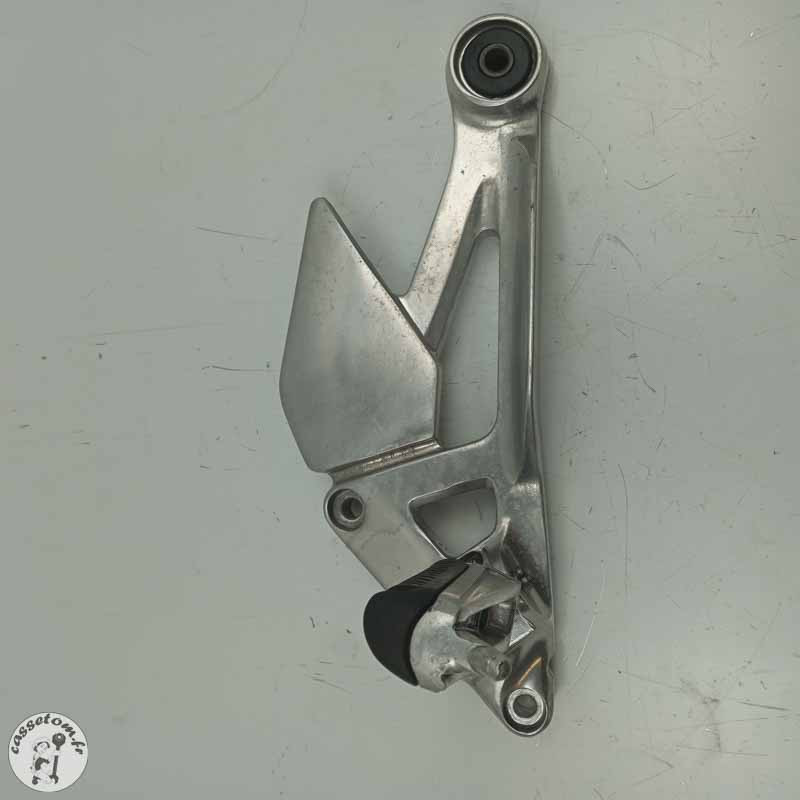 Platine repose pied avant gauche Yamaha  600 xj diversion 1998 - Cassetom - Nos pieces motos