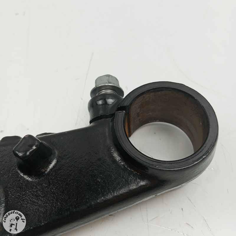 Té de fourche inferieur Yamaha  600 xj diversion 1998 - Cassetom - Nos pieces motos