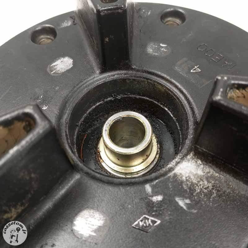 Porte couronne  Yamaha  600 xj diversion 1998 - Cassetom - Nos pieces motos