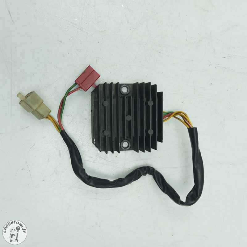 Régulateur  Honda 650 nx dominator 1999 - Cassetom - Nos pieces motos