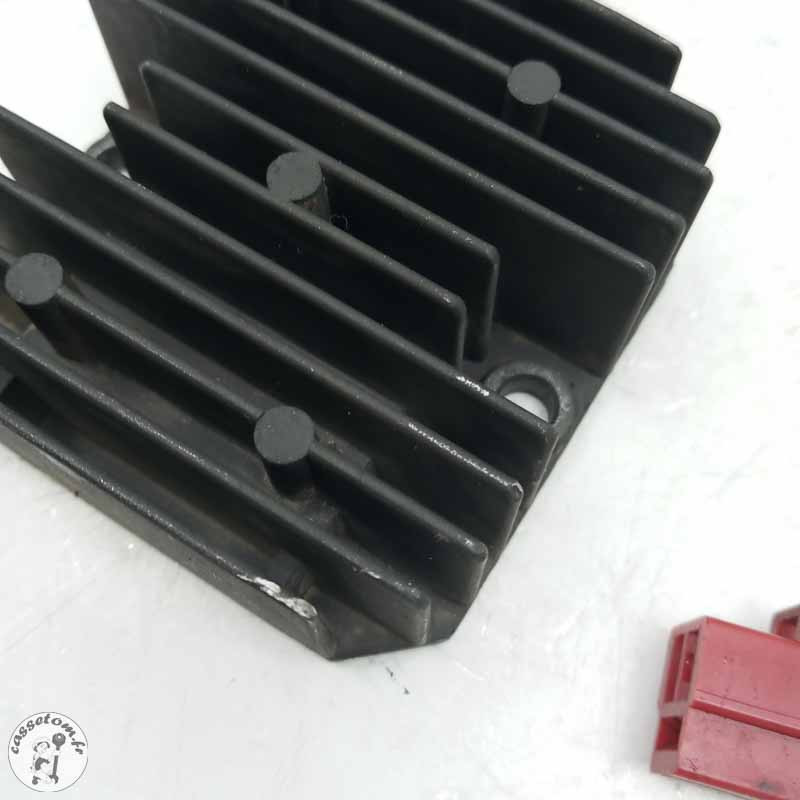 Régulateur  Honda 650 nx dominator 1999 - Cassetom - Nos pieces motos