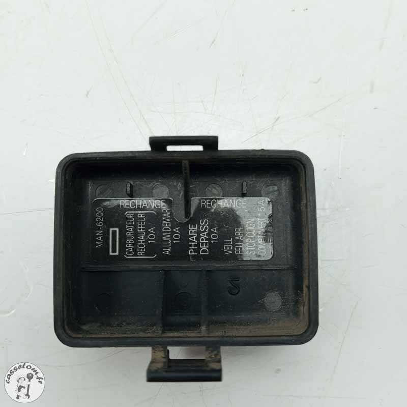 Boitier fusibles Honda 650 nx dominator 1999 - Cassetom - Nos pieces motos