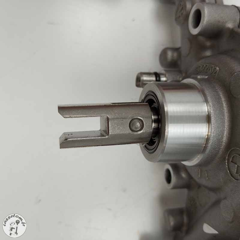 Pompe à eau  Bmw 1200 r rt 2017 - Cassetom - Nos pieces motos