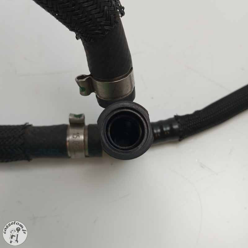 Durite d'essence avec injecteurs  Bmw 1200 r rt 2017 - Cassetom - Nos pieces motos