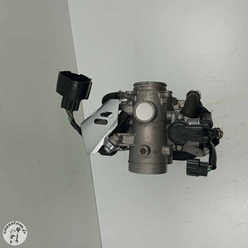 Rampe d'injection Suzuki 650 gsf bandit 2007 - Cassetom - Nos pieces motos