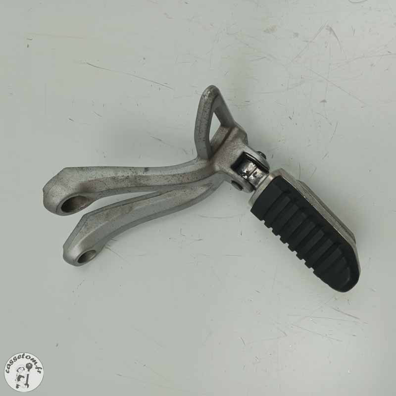 Platine repose pied arrière gauche  Suzuki 650 gsf bandit 2007 - Cassetom - Nos pieces motos