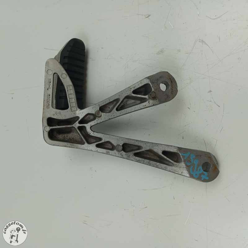 Platine repose pied arrière gauche  Suzuki 650 gsf bandit 2007 - Cassetom - Nos pieces motos