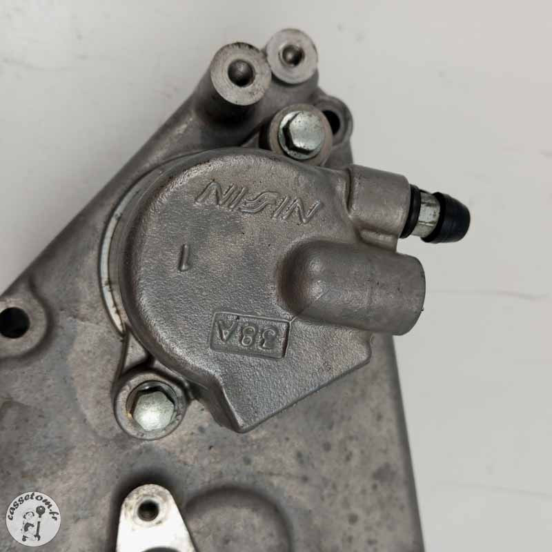 Carter de pignon de sortie de boite Suzuki 650 gsf | CasseTom