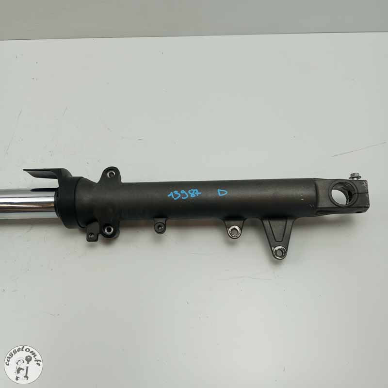 Bras de fourche droit Suzuki 650 gsf bandit 2007 - Cassetom - Nos pieces motos
