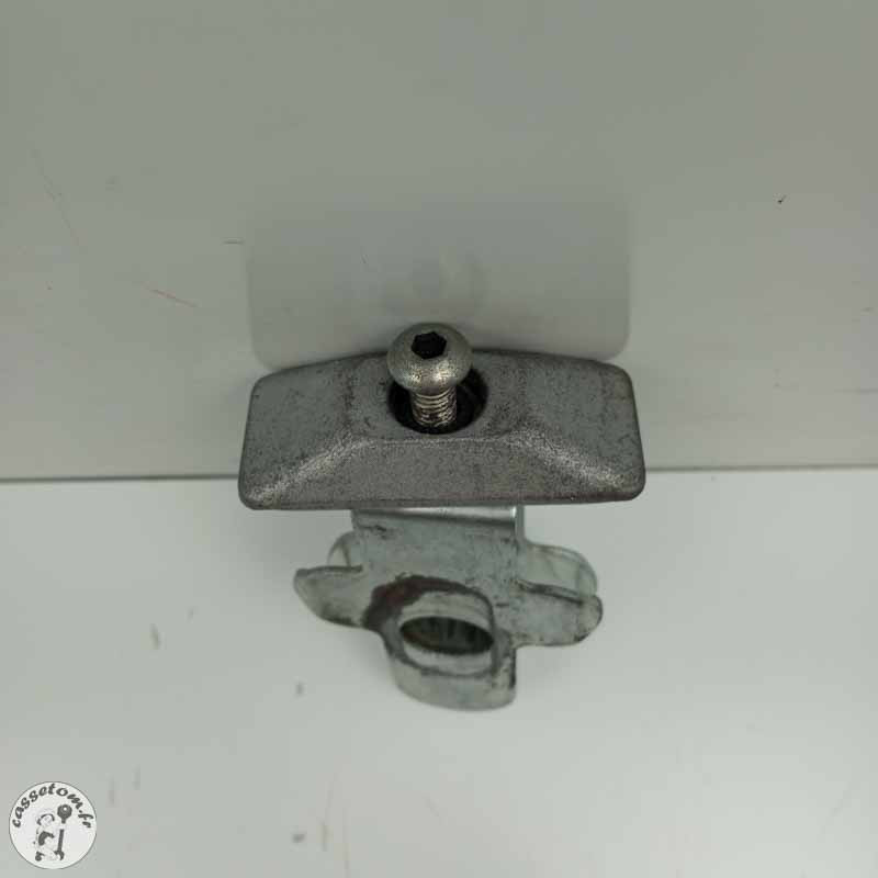 Tendeur de chaine secondaire Suzuki 650 gsf bandit 2007 - Cassetom - Nos pieces motos