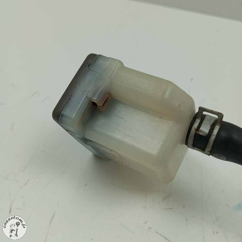 Bocale de maitre cylindre dr frein arrière Suzuki 650 gsf bandit 2007 - Cassetom - Nos pieces motos